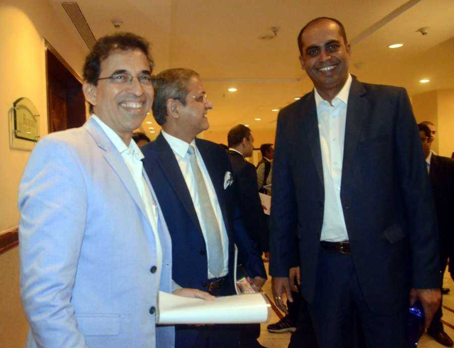 Mumbai: (L to R) Cricket commentator Harsha Bhogle and former Indian cricketer Nilesh Kulkarni during a summit on "Business of Sports and Entertainment" organised by CII in Mumbai on Sept 21, 2016. (Photo: IANS) by .
