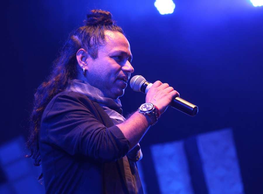 Nagpur: Singer Kailash Kher performs during a programme in Nagpur on March 25, 2017. (Photo: IANS) by .