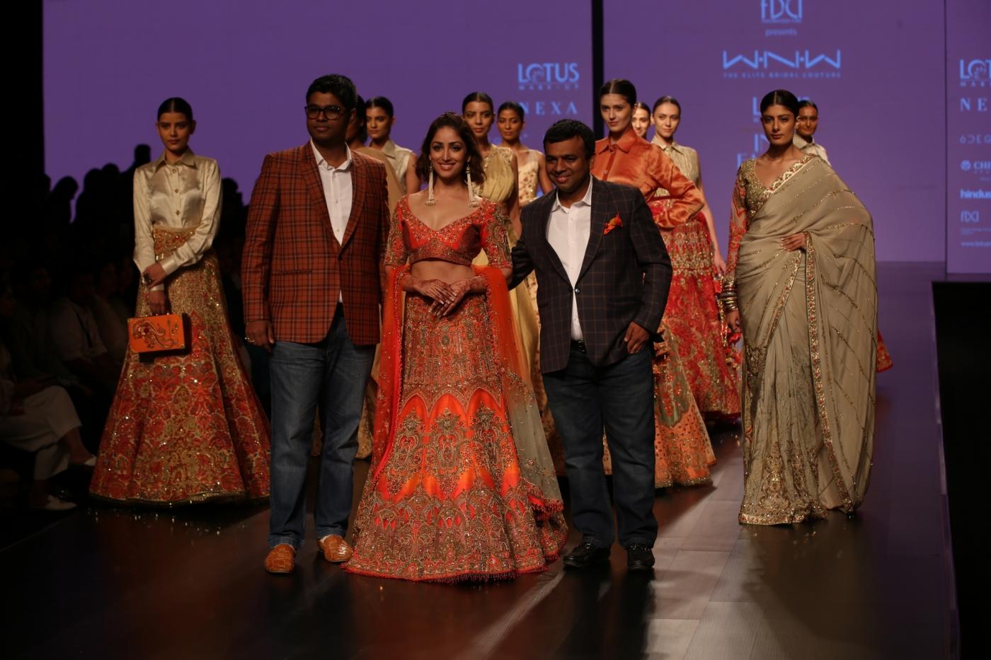 New Delhi: Actress Yami Gautam showcase creations of designer WNW during Lotus Make-Up India Fashion Week Spring Summer 2019 in New Delhi on Oct 12, 2018.(Photo: Amlan Paliwal/IANS) by .