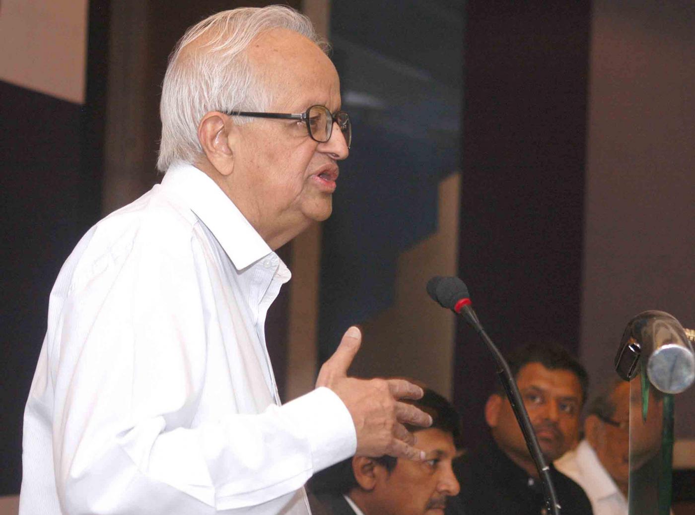 Former Reserve Bank of India Governor Bimal Jalan addresses during a programme on 'State of Indian Economy-Politics and Governance' in Kolkata on April 14, 2014. (Photo: IANS) by .