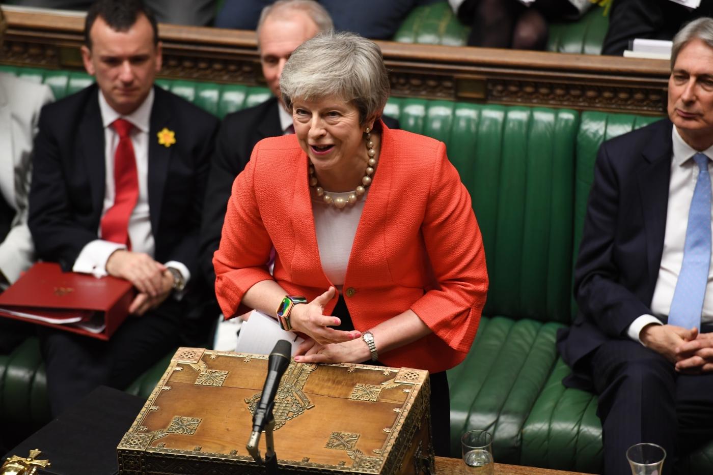 LONDON, Feb. 28, 2019 (Xinhua) -- British Prime Minister Theresa May attends the Prime Minister's Questions in the House of Commons in London, Britain, on Feb. 27, 2019. Theresa May promised on Tuesday that the members of parliament (MPs) would be given a choice to vote on no-deal Brexit or delayed departure from the European Union (EU) if her deal is rejected in a meaningful vote in mid-March. (Xinhua/British Parliament/Jessica Taylor/IANS) by .