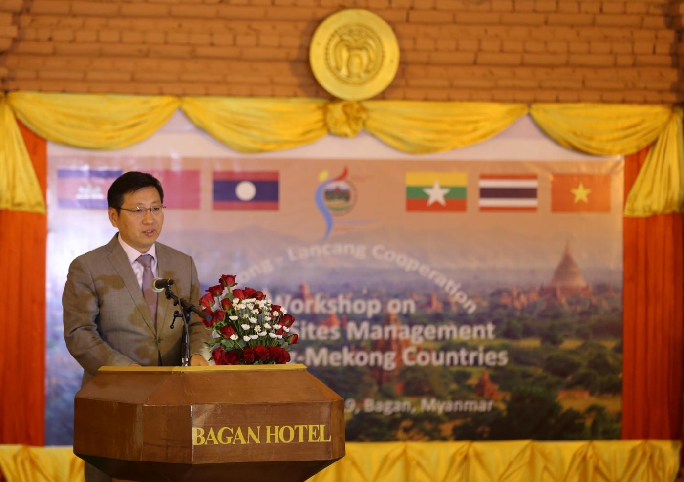 BAGAN, Feb. 20, 2019 (Xinhua) -- Chinese Ambassador to Myanmar Hong Liang speaks during a workshop on heritage sites management in Lancang-Mekong countries in Bagan, Myanmar, Feb. 20, 2019. Myanmar hosted a two-day workshop on heritage sites management in Lancang-Mekong countries in its ancient city of Bagan on Wednesday.The workshop featured extensive discussions and view exchanges of representatives from six Lancang-Mekong countries -- China, Cambodia, Laos, Myanmar, Vietnam and Thailand. (Xinhua/U Aung/IANS) by .
