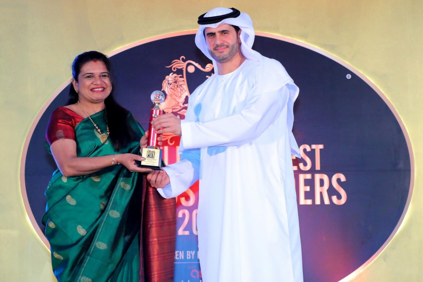 Indian woman doctor gets Global Asian award. by .