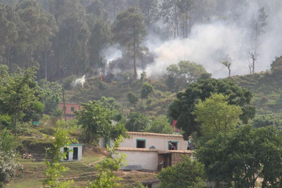 Cross border firing underway in Jammu and Kashmir's Nowshera sector of the LoC. (File Photo: IANS) by .