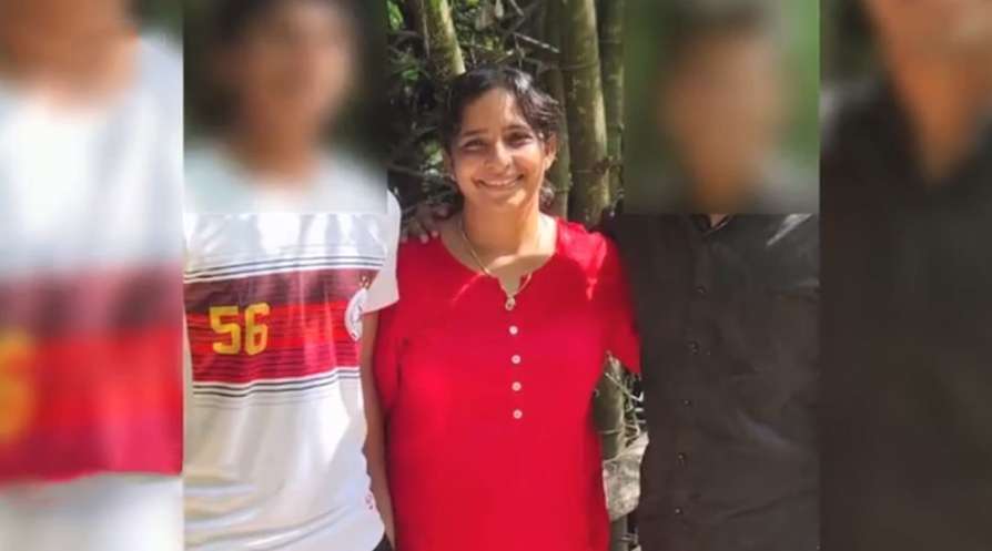 Kozhikode: Jolly Thomas - Shaju, prime suspect in the six mysterious deaths between 2002 and 2016 in Kerala's Kozhikode. The Kerala Crime Branch police probing the six mysterious deaths between 2002 and 2016, near here, on Monday questioned in detail the second husband of prime suspect Jolly Thomas - Shaju. Ater questioning, the police said he will be let off. Jolly and her two accomplices, who helped her in supplying cyanide, which she gave to each of her victim was earlier arrested for plotting the murder of her husband Roy Thomas. (File Photo: IANS) by .