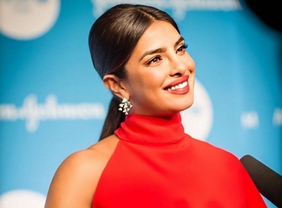 Actress Priyanka Chopra Jonas was honoured with the Danny Kaye Humanitarian Award for her philanthropic work as UNICEF Goodwill Ambassador for Child Rights. She was felicitated with the award at the 15th annual UNICEF Snowflake Ball. by .